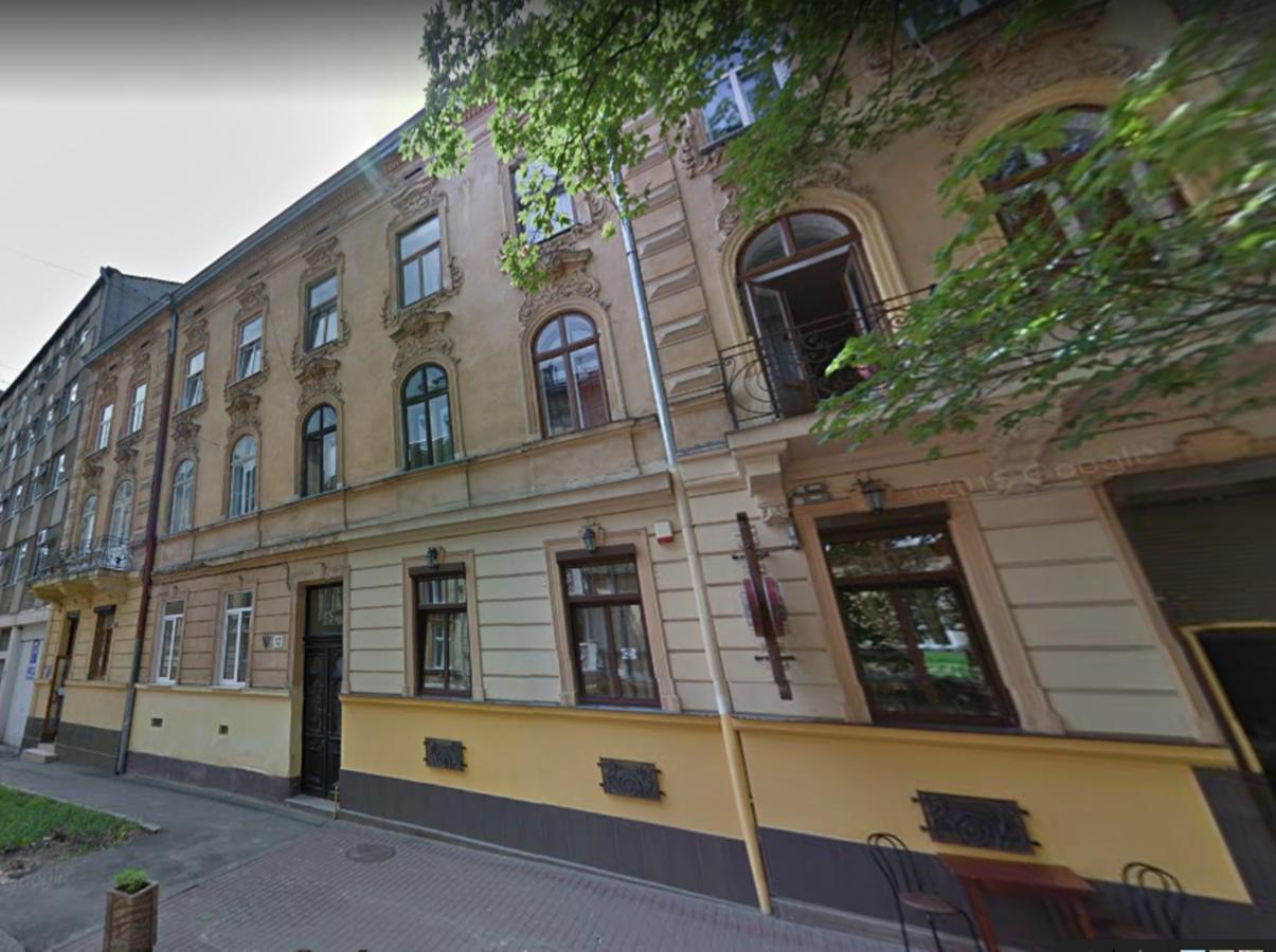 Romantic Apartment In The Center Of Old Lviv Eksteriør billede